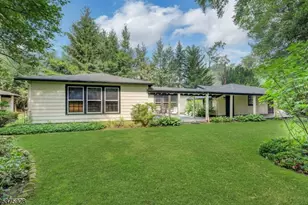 82 Winsor Pl, Glen Ridge, NJ 07028 - Photo 3