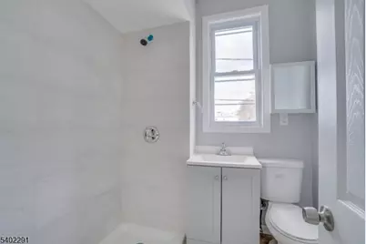 678 Liberty Ave #2, Jersey City, NJ 07307 - Photo 11