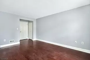 807 Breckenridge Dr, Branchburg Township, NJ 08876 - Photo 13