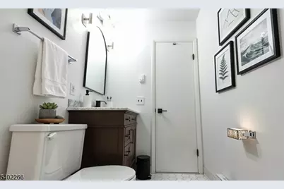 666 Mill St, Belleville Twp., NJ 07109 - Photo 19