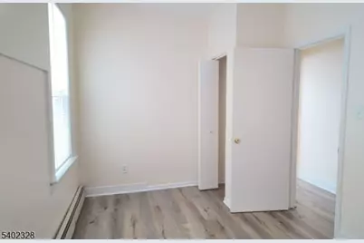 289 Hobson St #1, Newark, NJ 07112 - Photo 5