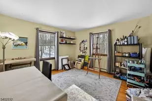 509 Co Rd 579, Union Township, NJ 08848 - Photo 27