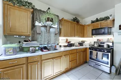 240 Ellis Ave, Irvington, NJ 07111 - Photo 5