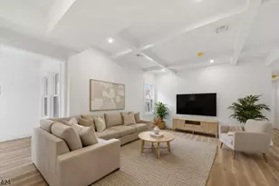 189 N Oraton Pkwy, East Orange, NJ 07017 - Photo 5