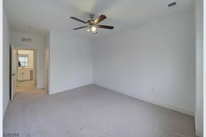 63 Veterans Way, Morris Plains, NJ 07950 - Photo 13