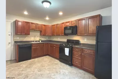 39 Glenridge Ave #5, Montclair, NJ 07042 - Photo 1