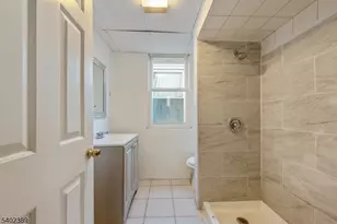 525 Maple Ave, Elizabeth, NJ 07202 - Photo 11