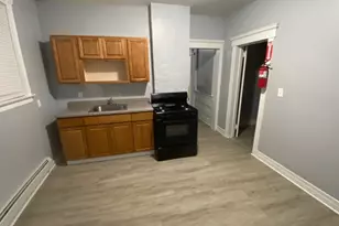 133 Oraton St, Newark, NJ 07104 - Photo 3