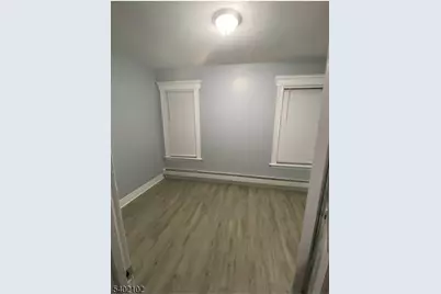 133 Oraton St, Newark, NJ 07104 - Photo 5