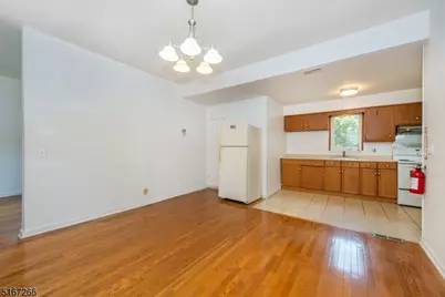 99 Chesapeake Ave, Parsippany, NJ 07034 - Photo 5