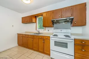 99 Chesapeake Ave, Parsippany, NJ 07034 - Photo 9