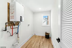 61 W Colfax Ave, Roselle Park, NJ 07204 - Photo 23