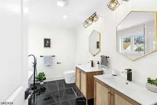 61 W Colfax Ave, Roselle Park, NJ 07204 - Photo 31