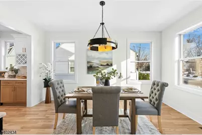 61 W Colfax Ave, Roselle Park, NJ 07204 - Photo 9