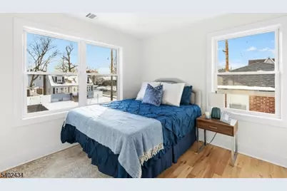 61 W Colfax Ave, Roselle Park, NJ 07204 - Photo 25