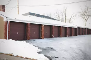 33B W Roselle Ave, Roselle Park, NJ 07204 - Photo 23