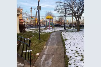 268 W Kinney St, Newark, NJ 07103 - Photo 21