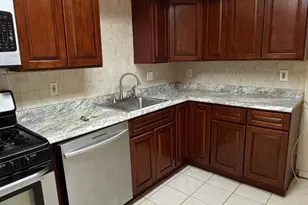 18 Harrison St, Belleville, NJ 07109 - Photo 1