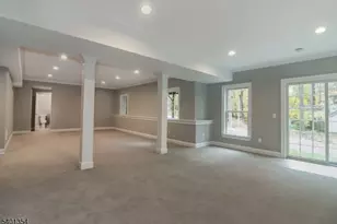 4 Harlow Pointe Cv, Green Brook Township, NJ 08812 - Photo 39