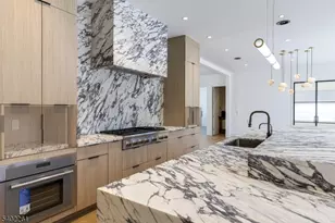 8 Juniper Pointe Trail, Green Brook Township, NJ 08812 - Photo 21