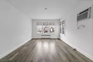 105 Van Riper Ave, Clifton, NJ 07011 - Photo 3