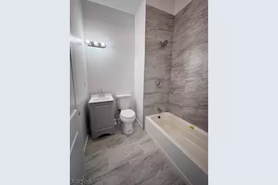 788 E 18th St #2, Paterson, NJ 07501 - Photo 9