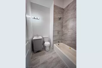 788 E 18th St #3, Paterson, NJ 07501 - Photo 9