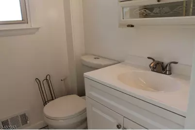 31 E Hanover Ave, Morris Township, NJ 07950 - Photo 11