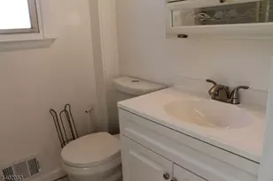 31 E Hanover Ave, Morris Township, NJ 07950 - Photo 11