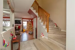 23 Borelle Square, Sayreville, NJ 08859 - Photo 3