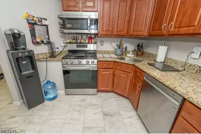 23 Borelle Square, Sayreville, NJ 08859 - Photo 11