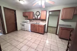 935 Wootton, Boonton Town, NJ 07005 - Photo 9