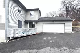 935 Wootton, Boonton Town, NJ 07005 - Photo 31