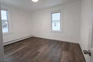 9 Washington St, Montclair, NJ 07042 - Photo 11