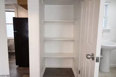 9 Washington St #1, Montclair, NJ 07042 - Photo 5