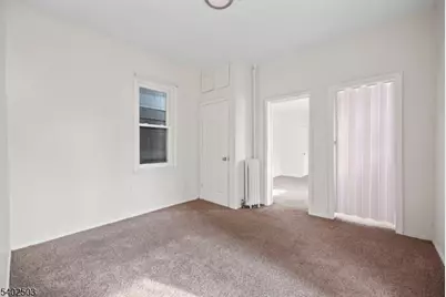 172 Hickory St, Orange, NJ 07050 - Photo 11