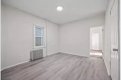 172 Hickory St, Orange, NJ 07050 - Photo 15