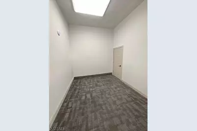 2 W Washington Ave, Washington Boro, NJ 07882 - Photo 9