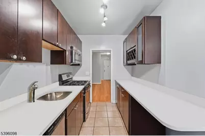 2520 John F Kennedy Blvd #2C, Jersey City, NJ 07304 - Photo 7