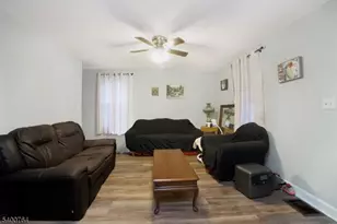 121 Wall St, Belvidere, NJ 07823 - Photo 5