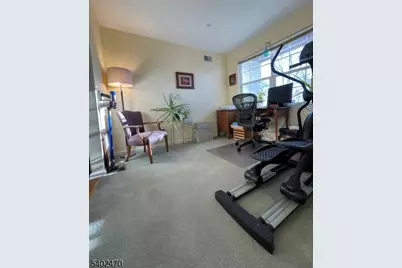 97 Crestview Ln, Mount Arlington, NJ 07856 - Photo 9