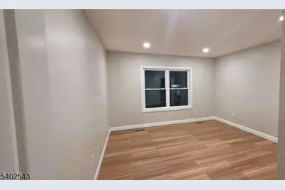 115 Wallington Ave #1, Wallington, NJ 07057 - Photo 7