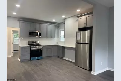 54 Mount Prospect Ave #2, Belleville, NJ 07109 - Photo 3