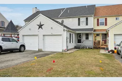 15 Lakeview Ter, Sussex, NJ 07461 - Photo 1