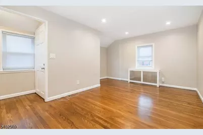 189 Washington Ave, Little Ferry, NJ 07643 - Photo 3