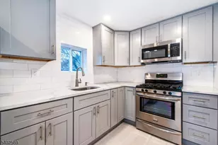 189 Washington Ave, Little Ferry, NJ 07643 - Photo 13