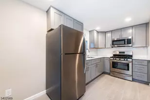 189 Washington Ave, Little Ferry, NJ 07643 - Photo 9