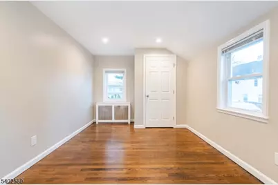 189 Washington Ave, Little Ferry, NJ 07643 - Photo 7