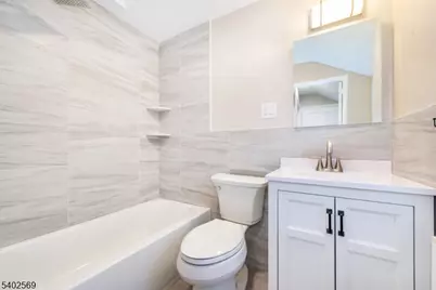 189 Washington Ave, Little Ferry, NJ 07643 - Photo 15