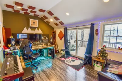 5419 Berkshire Valley Rd, Jefferson Township, NJ 07438 - Photo 3